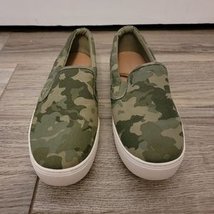 Camo Old Navy Slip Ons